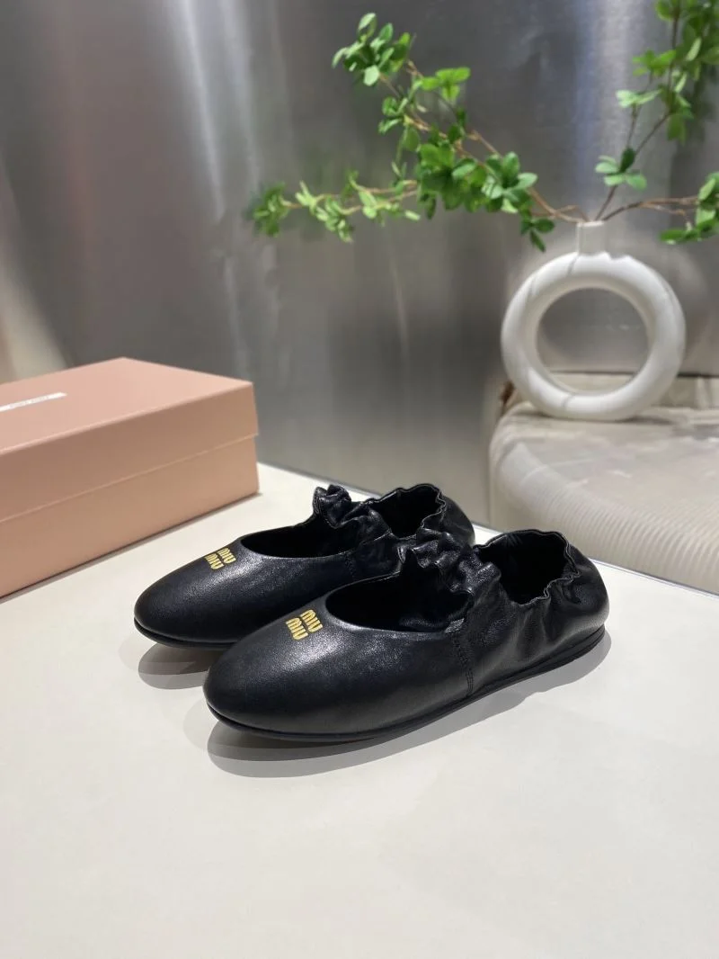 StreetReady Miu Miu Shoes 6085