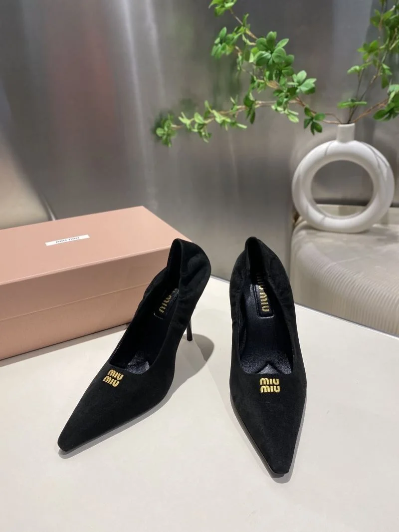 Miu Miu Shoes Unique 6136