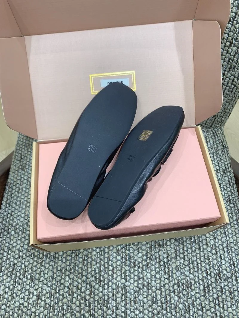 Stretchable Miu Miu Shoes 6074