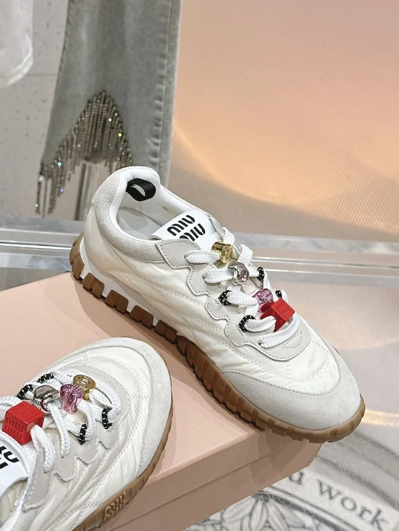 Classic Miu Miu Shoes 6051