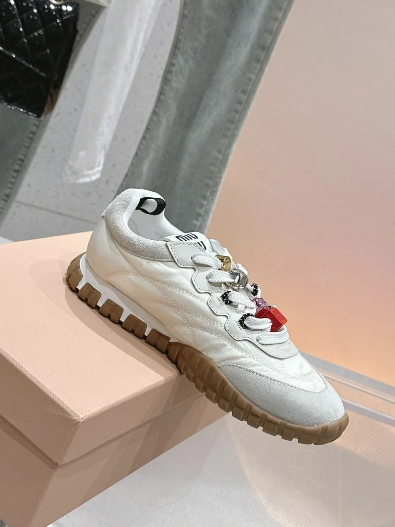Classic Miu Miu Shoes 6051