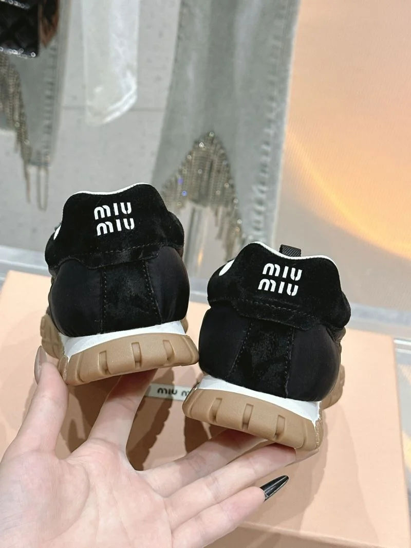 Miu Miu Shoes Lightweight 6118