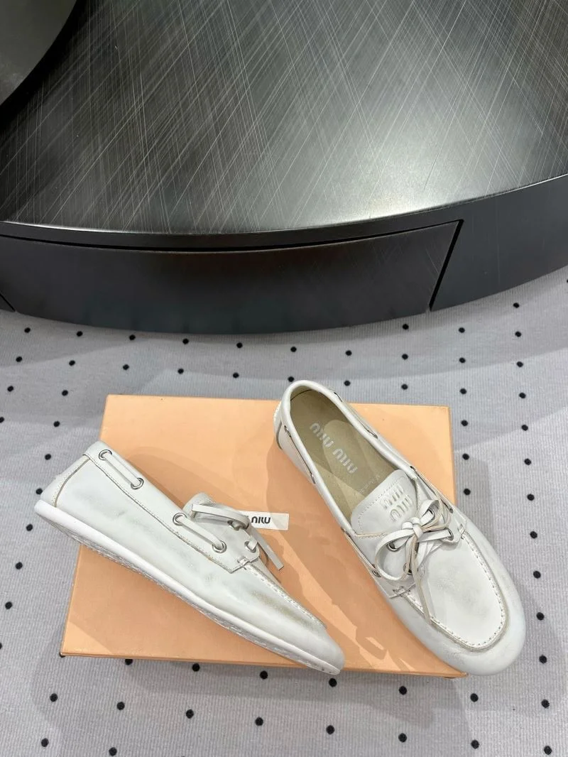 Bright Miu Miu Shoes 6044