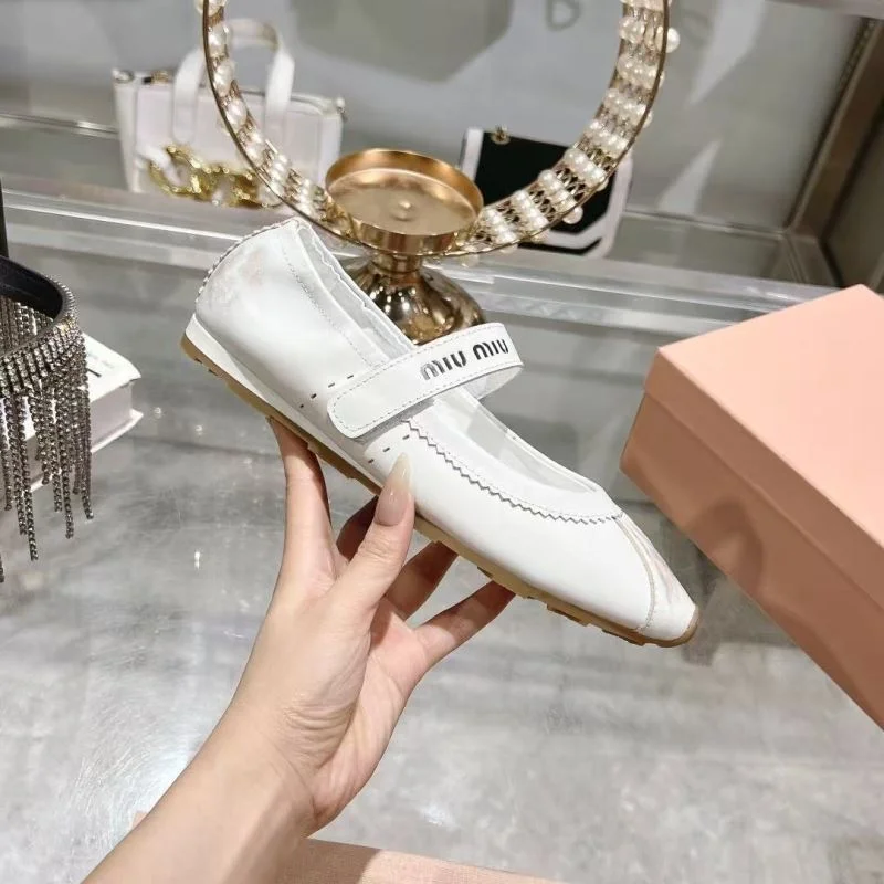 Miu Miu Shoes Trendsetting 6045