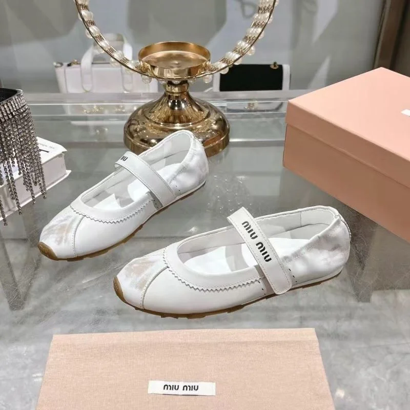 Miu Miu Shoes Trendsetting 6045