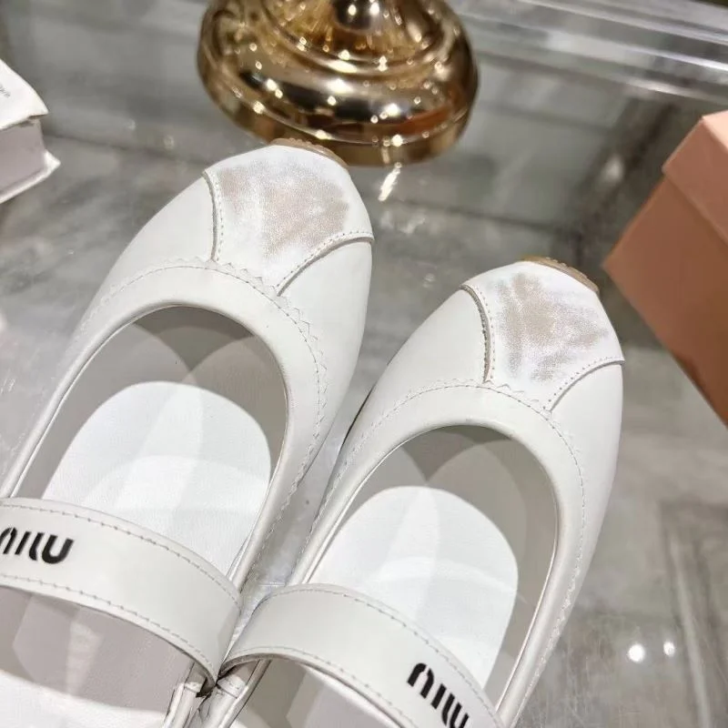 Miu Miu Shoes Trendsetting 6045
