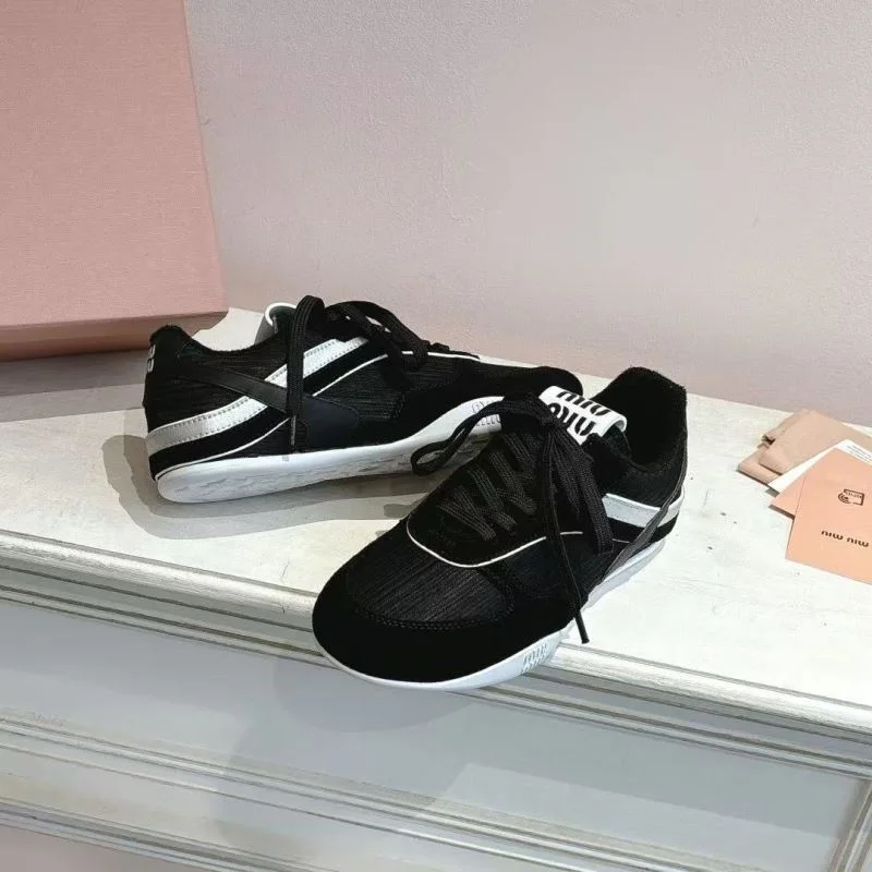 Casual Miu Miu Shoes 6043