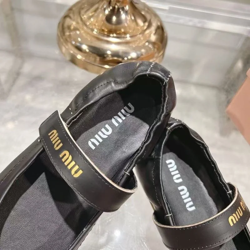 WaterResistant Miu Miu Shoes 6037
