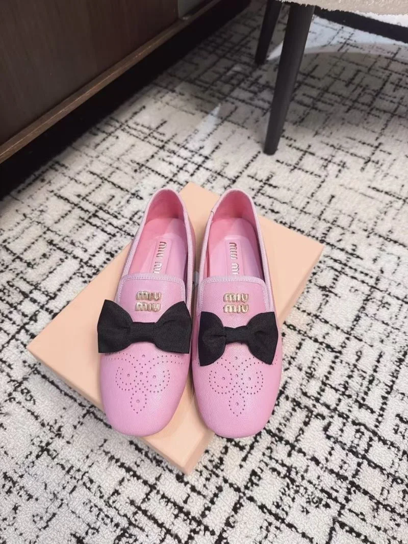 WaterResistant Miu Miu Shoes 6055