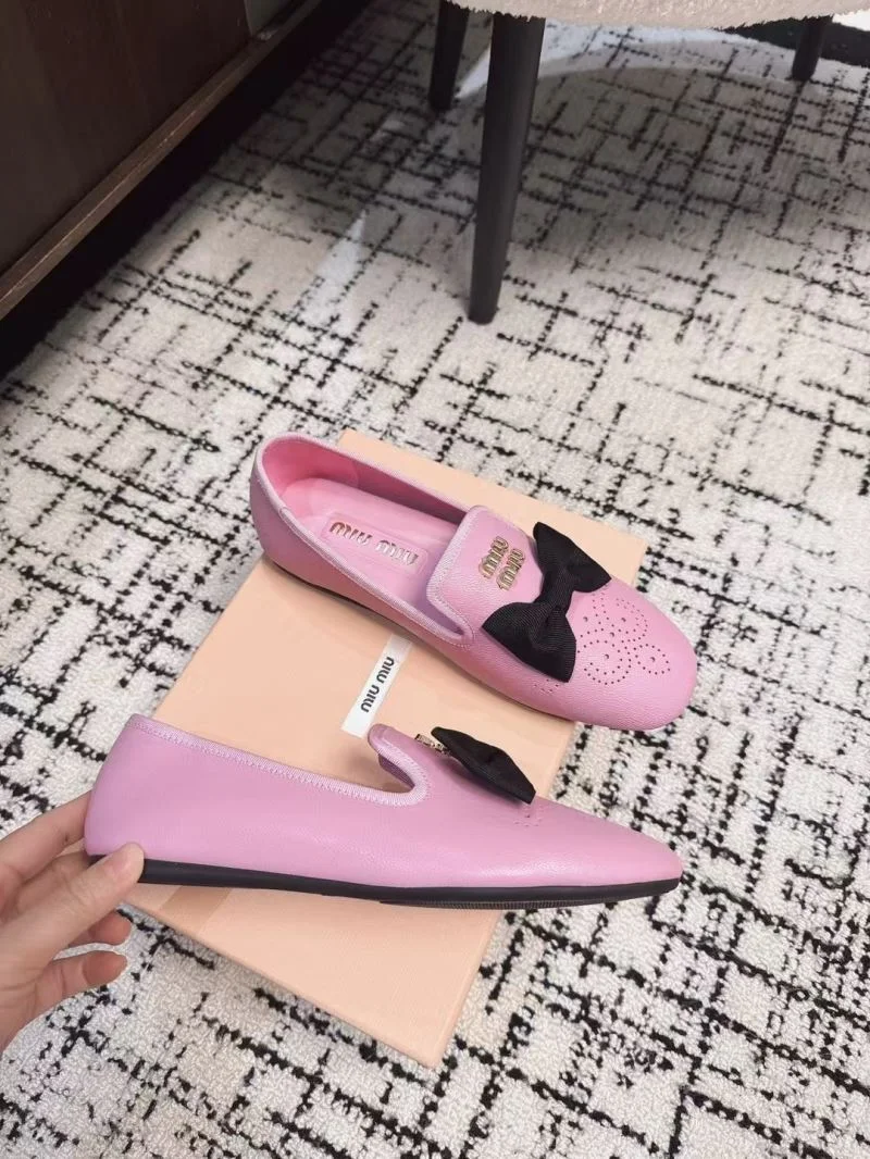 WaterResistant Miu Miu Shoes 6055
