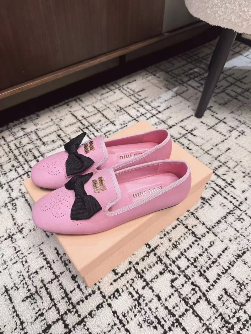 WaterResistant Miu Miu Shoes 6055