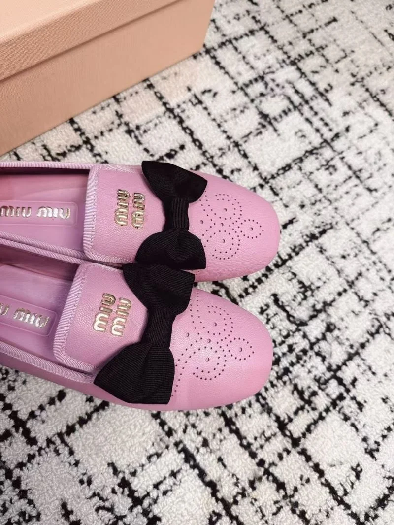 WaterResistant Miu Miu Shoes 6055