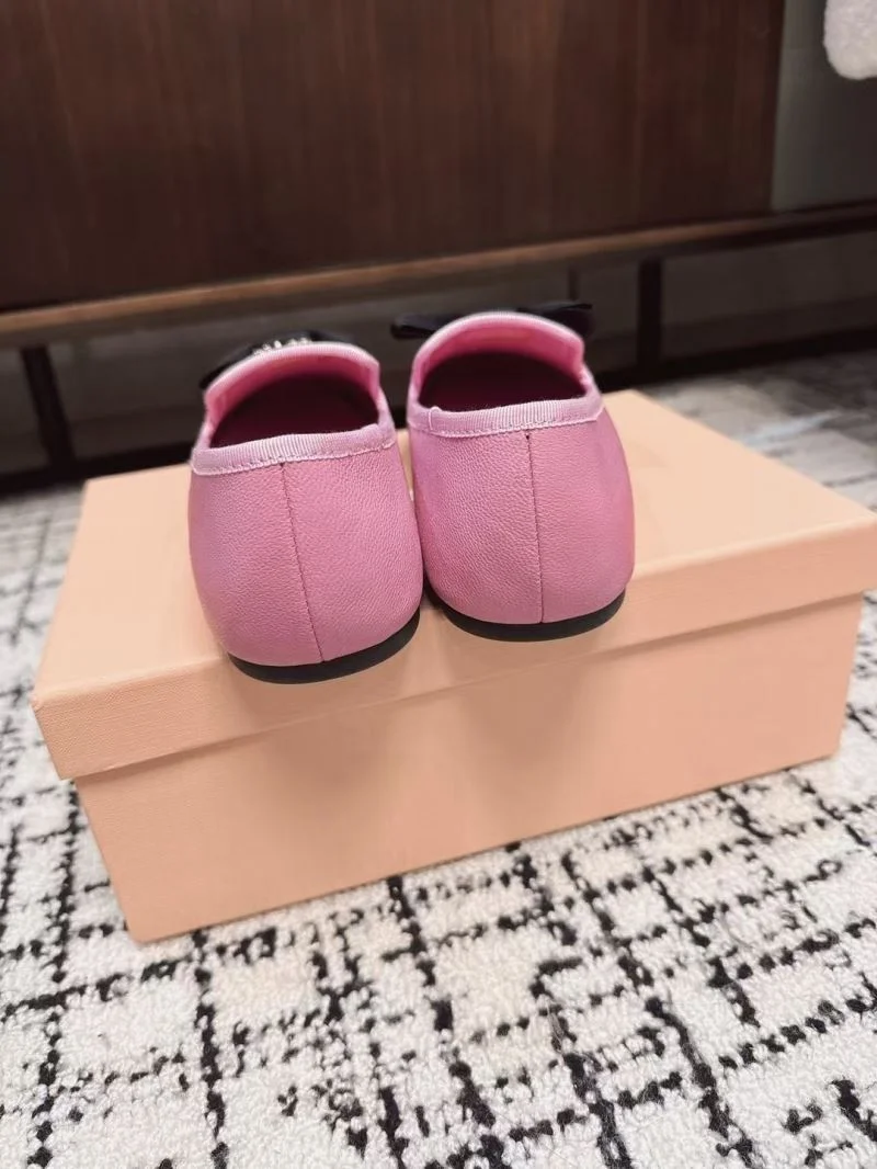 WaterResistant Miu Miu Shoes 6055