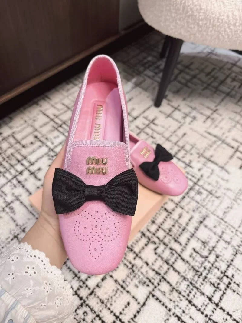 WaterResistant Miu Miu Shoes 6055
