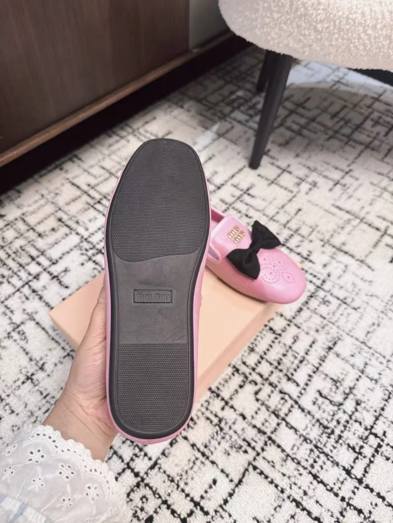 WaterResistant Miu Miu Shoes 6055