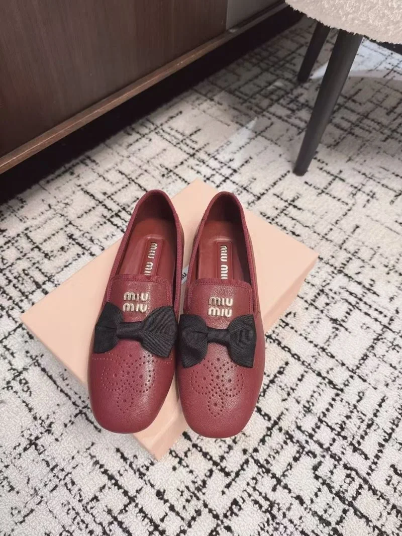 Lightweight Miu Miu Shoes 6026