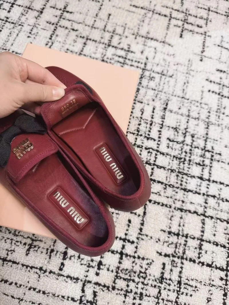 Lightweight Miu Miu Shoes 6026