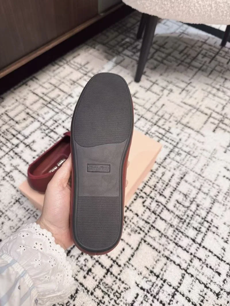 Lightweight Miu Miu Shoes 6026