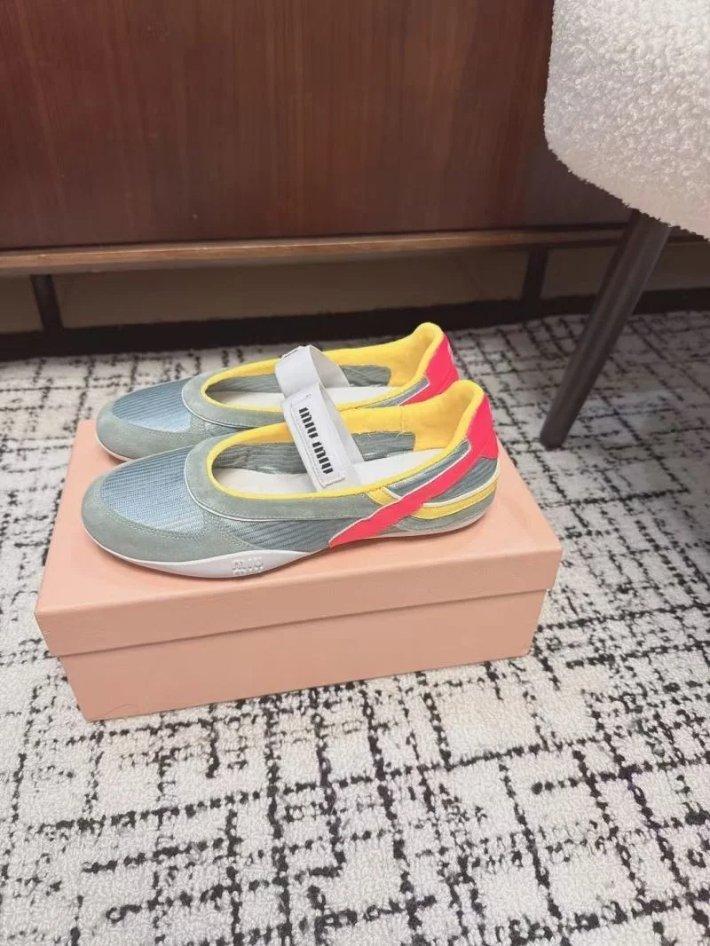 Miu Miu Shoes Sleek 6063