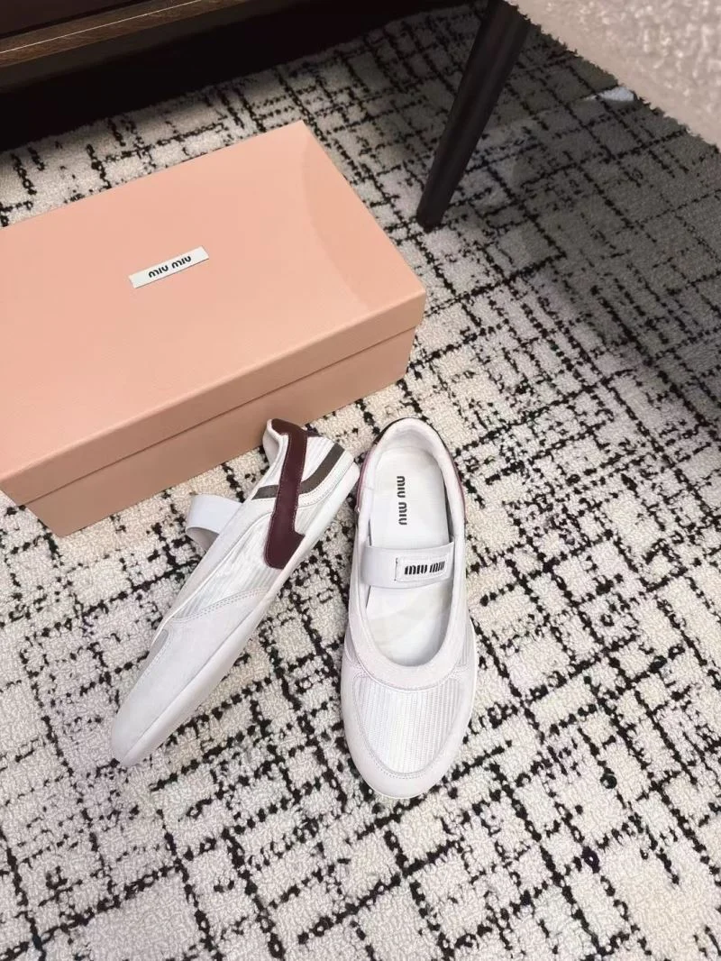 Miu Miu Shoes Supportive 6061