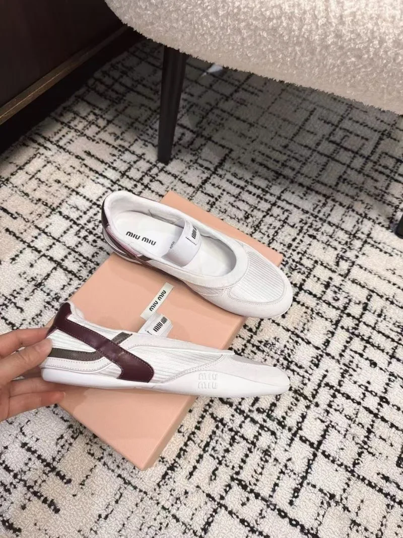 Miu Miu Shoes Supportive 6061