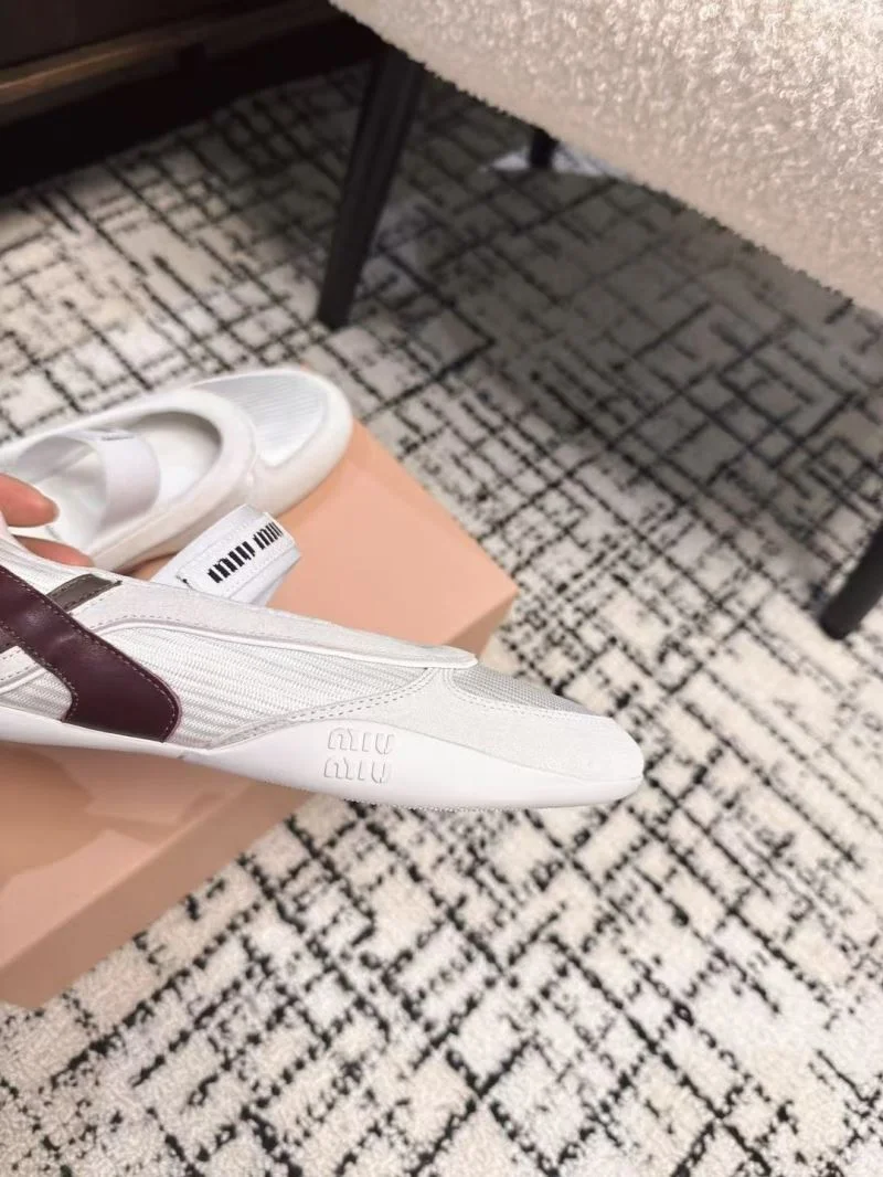 Miu Miu Shoes Supportive 6061