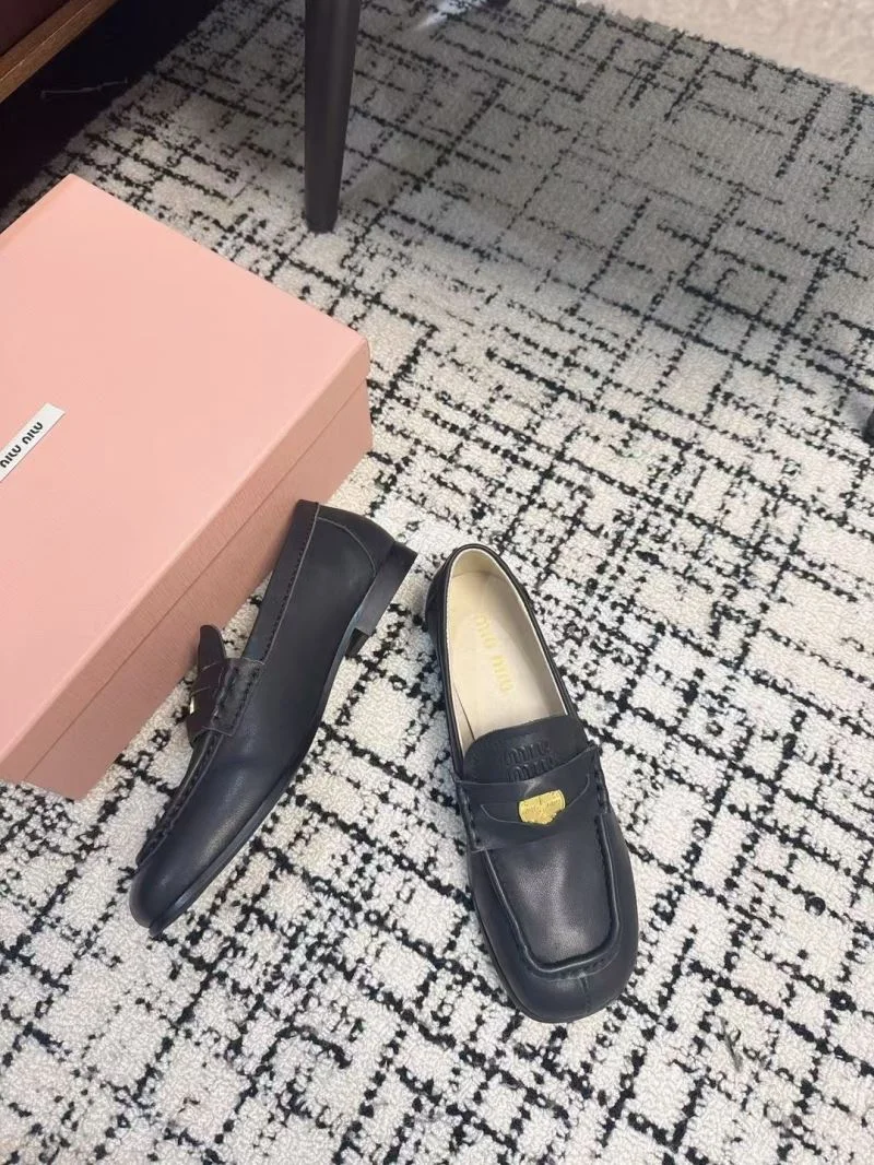 Sophisticated Miu Miu Shoes 6033