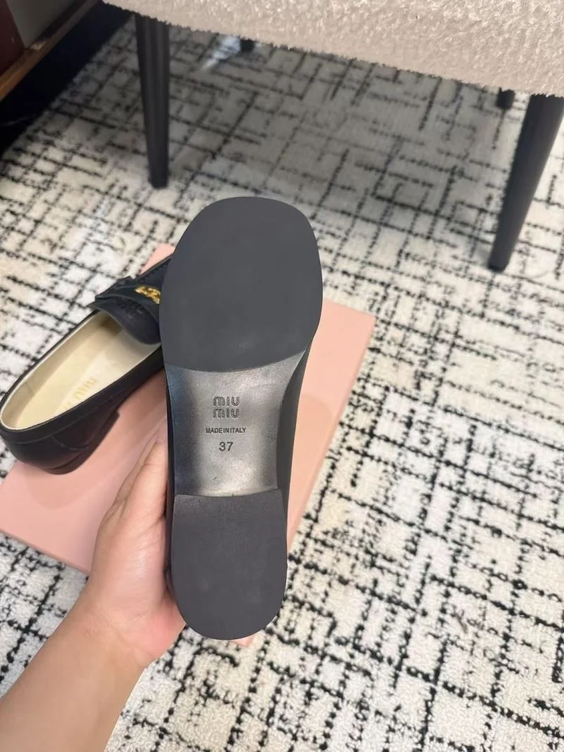 Sophisticated Miu Miu Shoes 6033