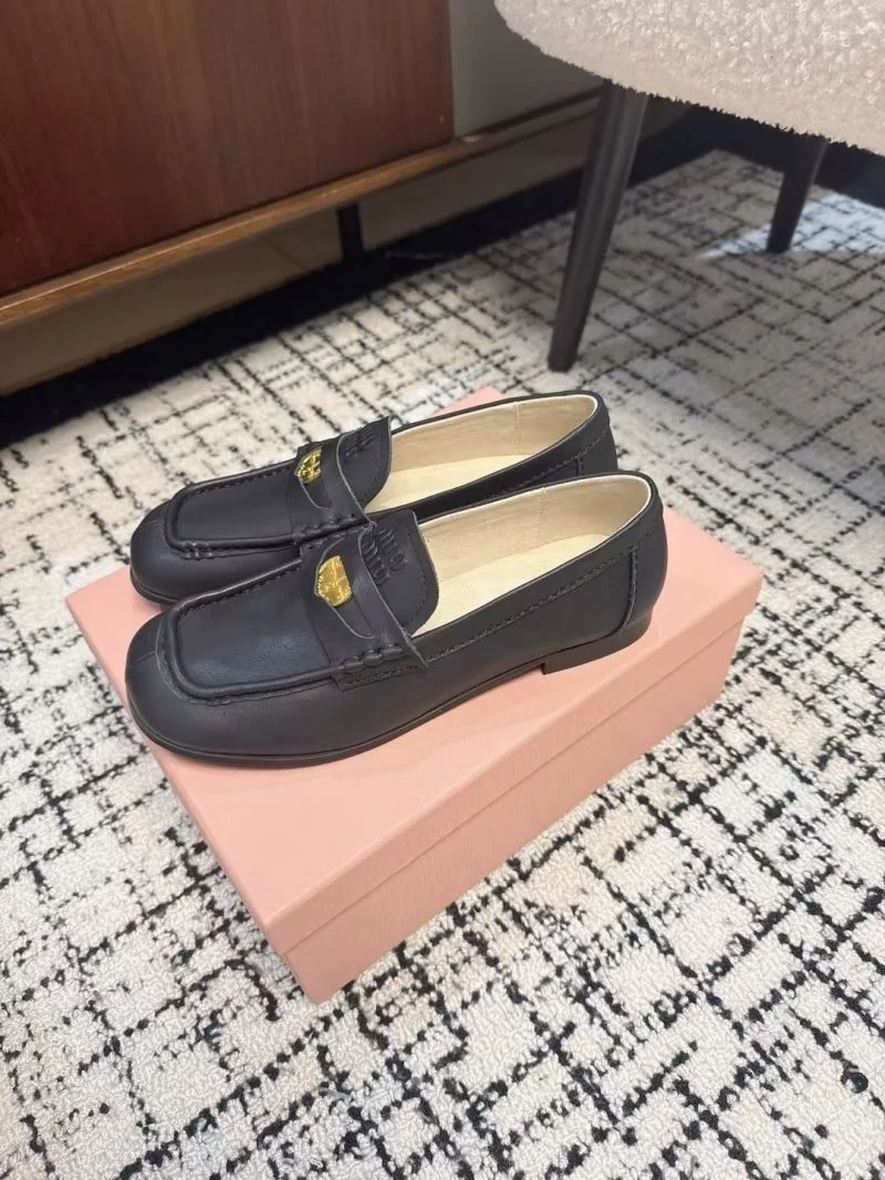 Sophisticated Miu Miu Shoes 6033