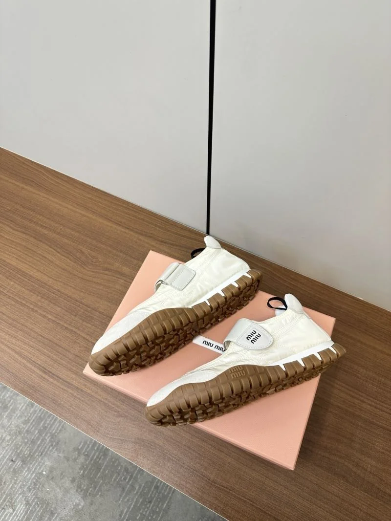 Miu Miu Shoes Lightweight 6020