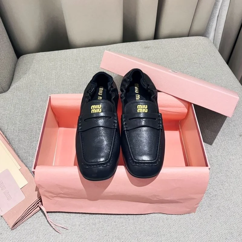 Versatile Miu Miu Shoes 6013