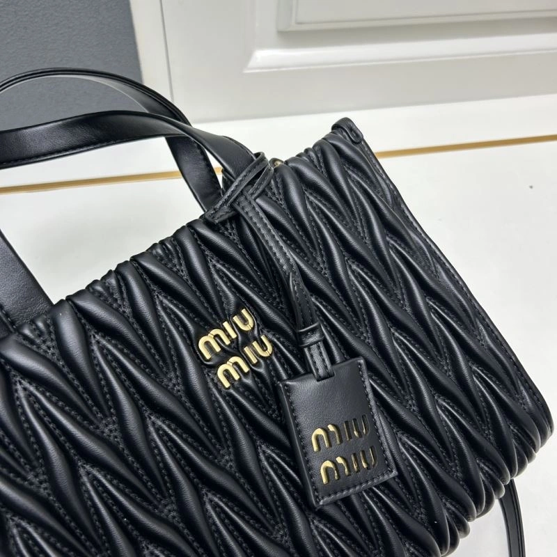 Miu Miu Shopping Bags WaterResistant 83220