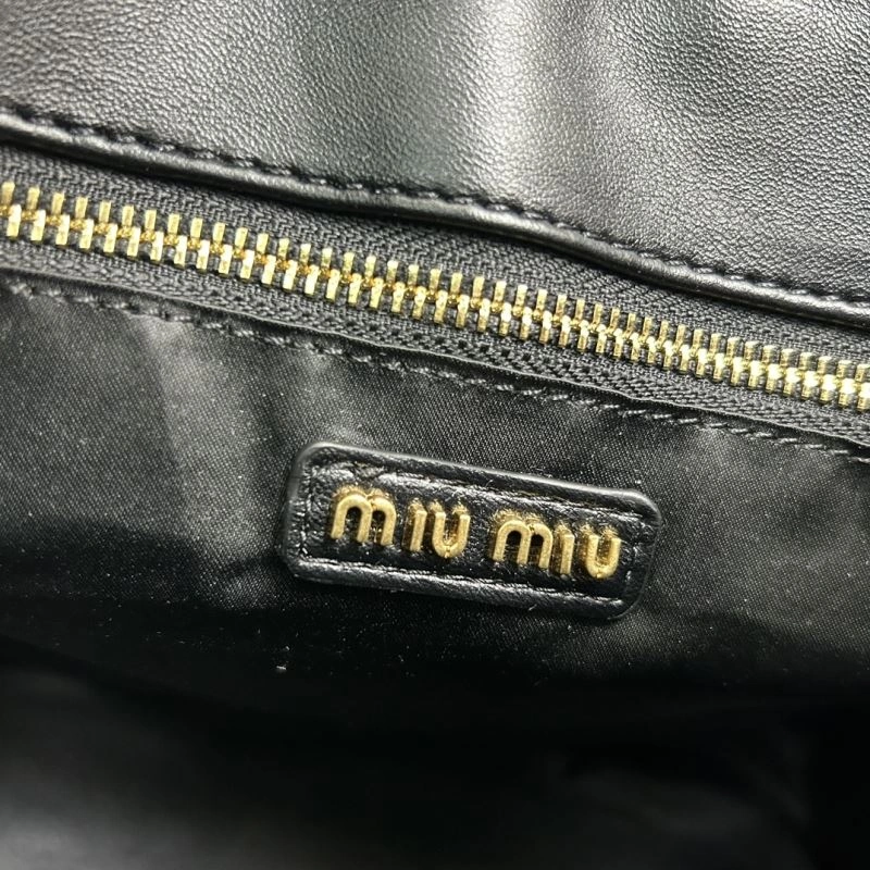 Miu Miu Shopping Bags WaterResistant 83220