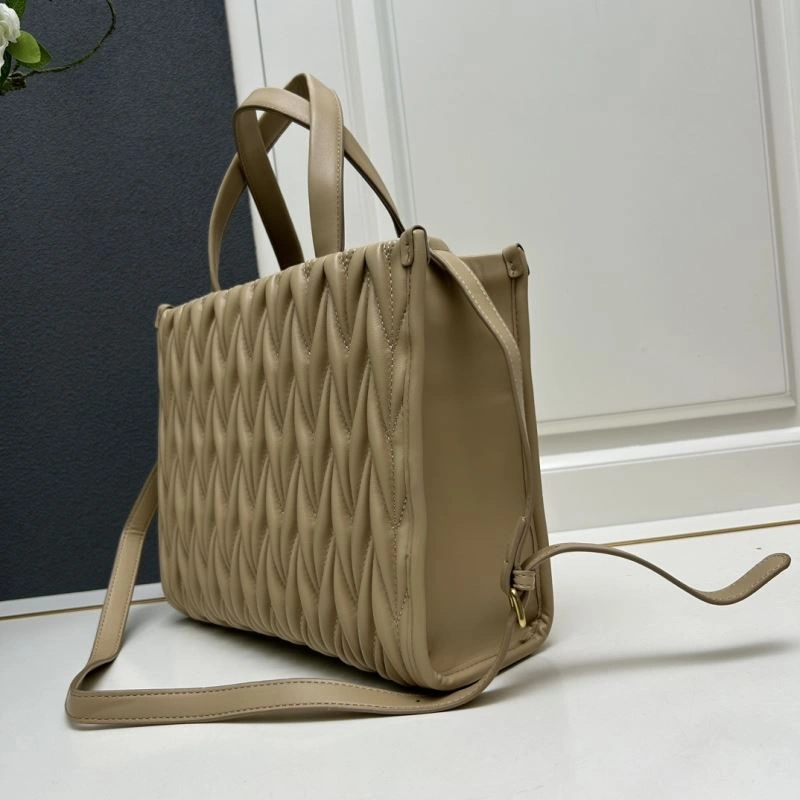 Casual Miu Miu Shopping Bags 83269