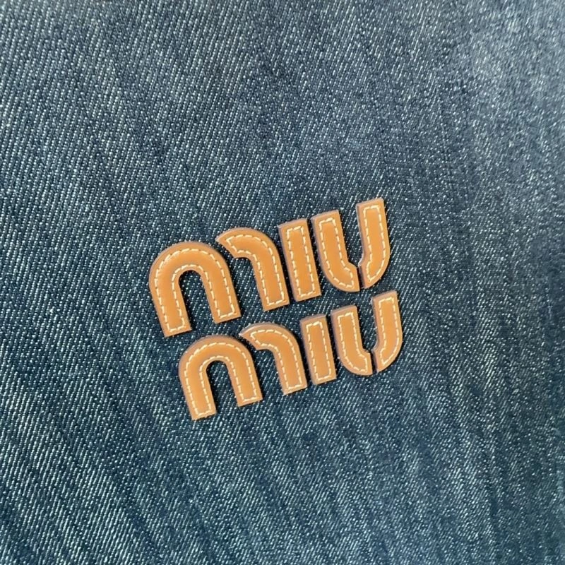 Miu Miu Shopping Bags Durable 58205