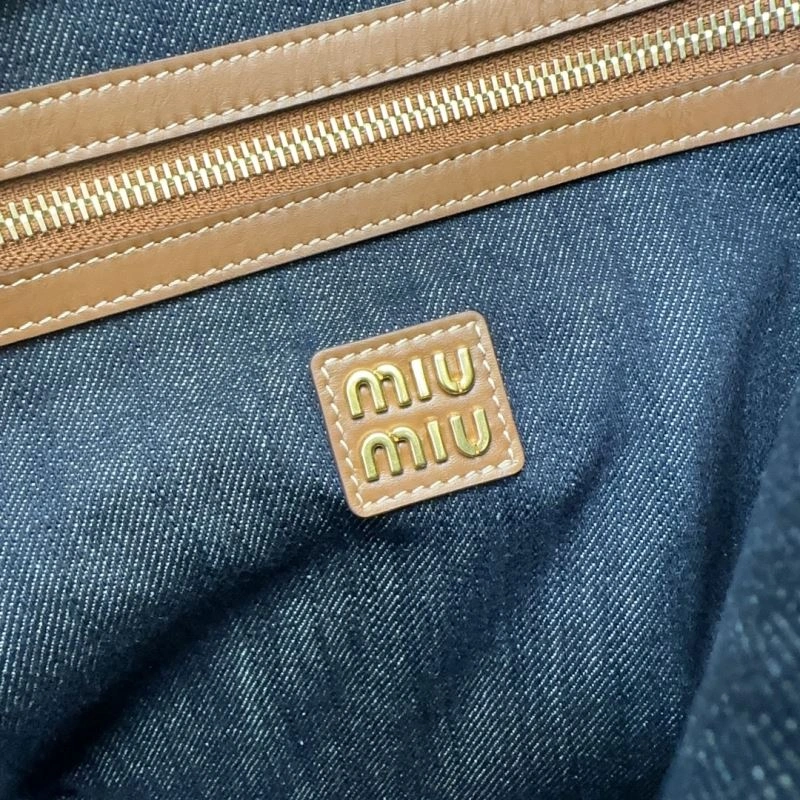 Miu Miu Shopping Bags Durable 58205