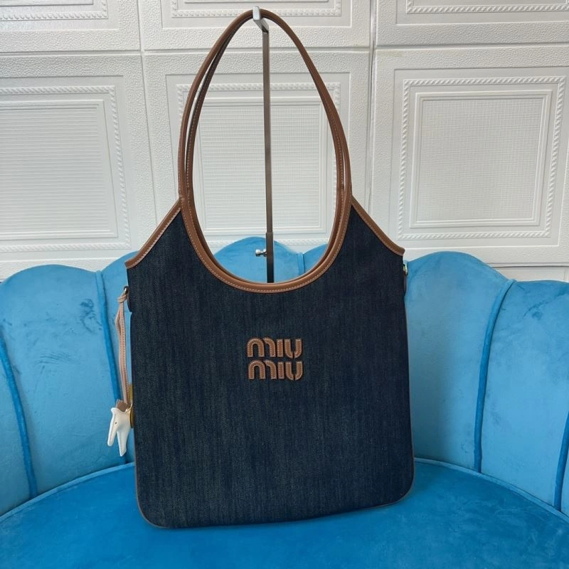 Miu Miu Shopping Bags Durable 58205