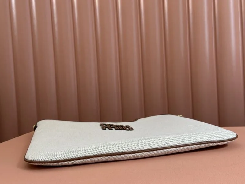 Miu Miu Shopping Bags AllSeason 49095