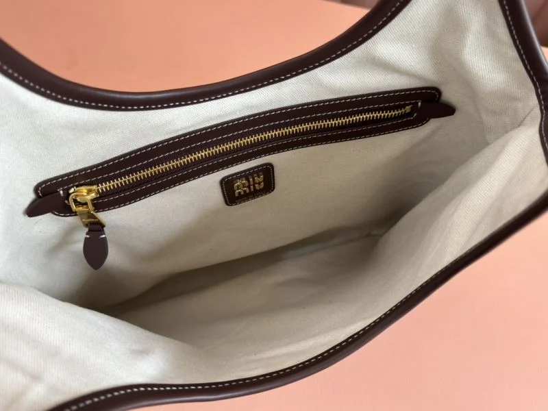 Miu Miu Shopping Bags Snug 49103