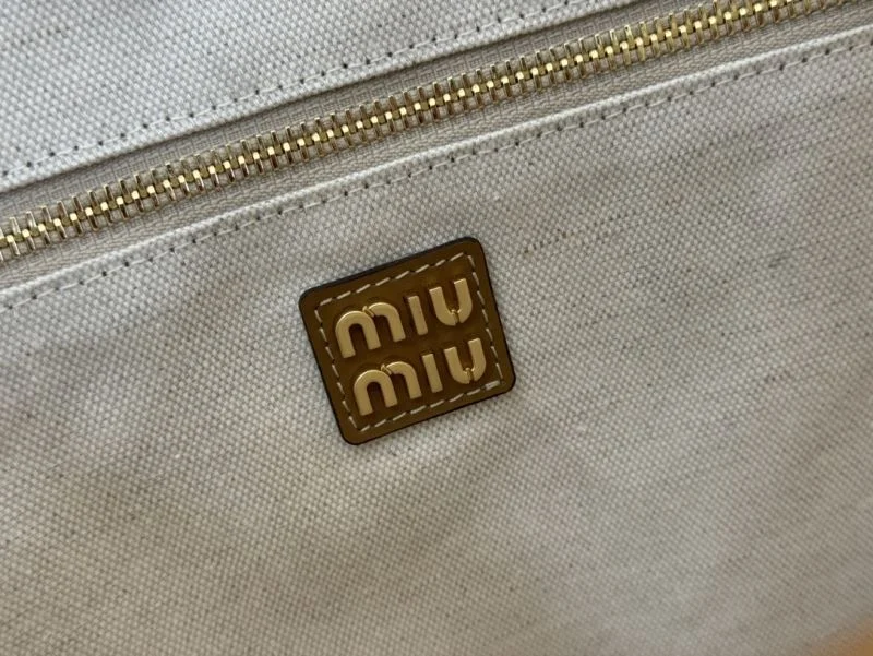Miu Miu Shopping Bags Resilient 49091