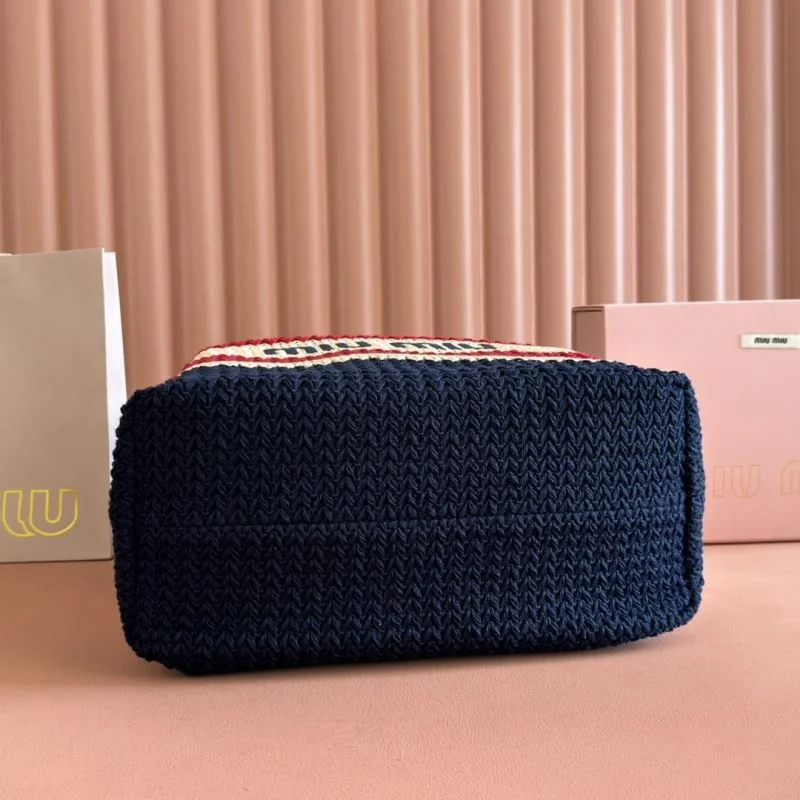 DailyWear Miu Miu Shopping Bags 49090