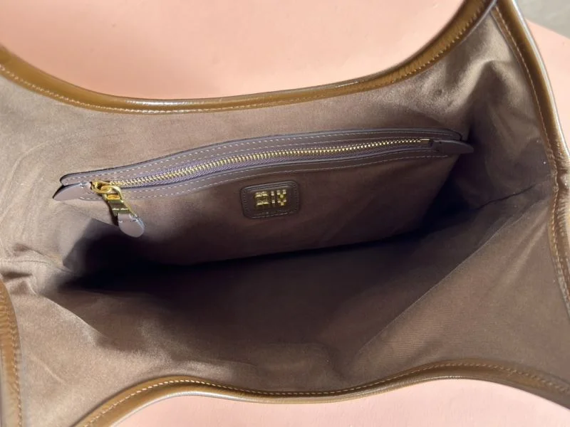 GoodFit Miu Miu Shopping Bags 49081