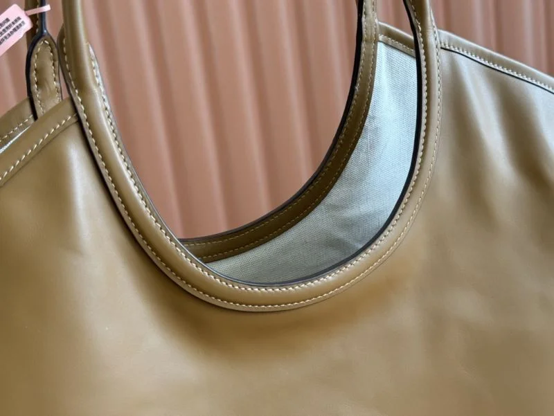 Miu Miu Shopping Bags Affordable 49123
