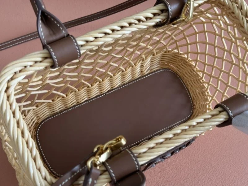 DailyWear Miu Miu Shopping Bags 49077