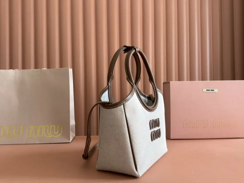 Minimalist Miu Miu Shopping Bags 49078