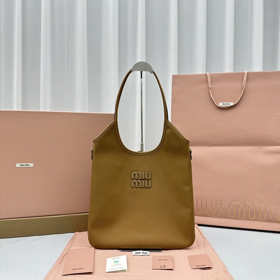GoodFit Miu Miu Shopping Bags 69526