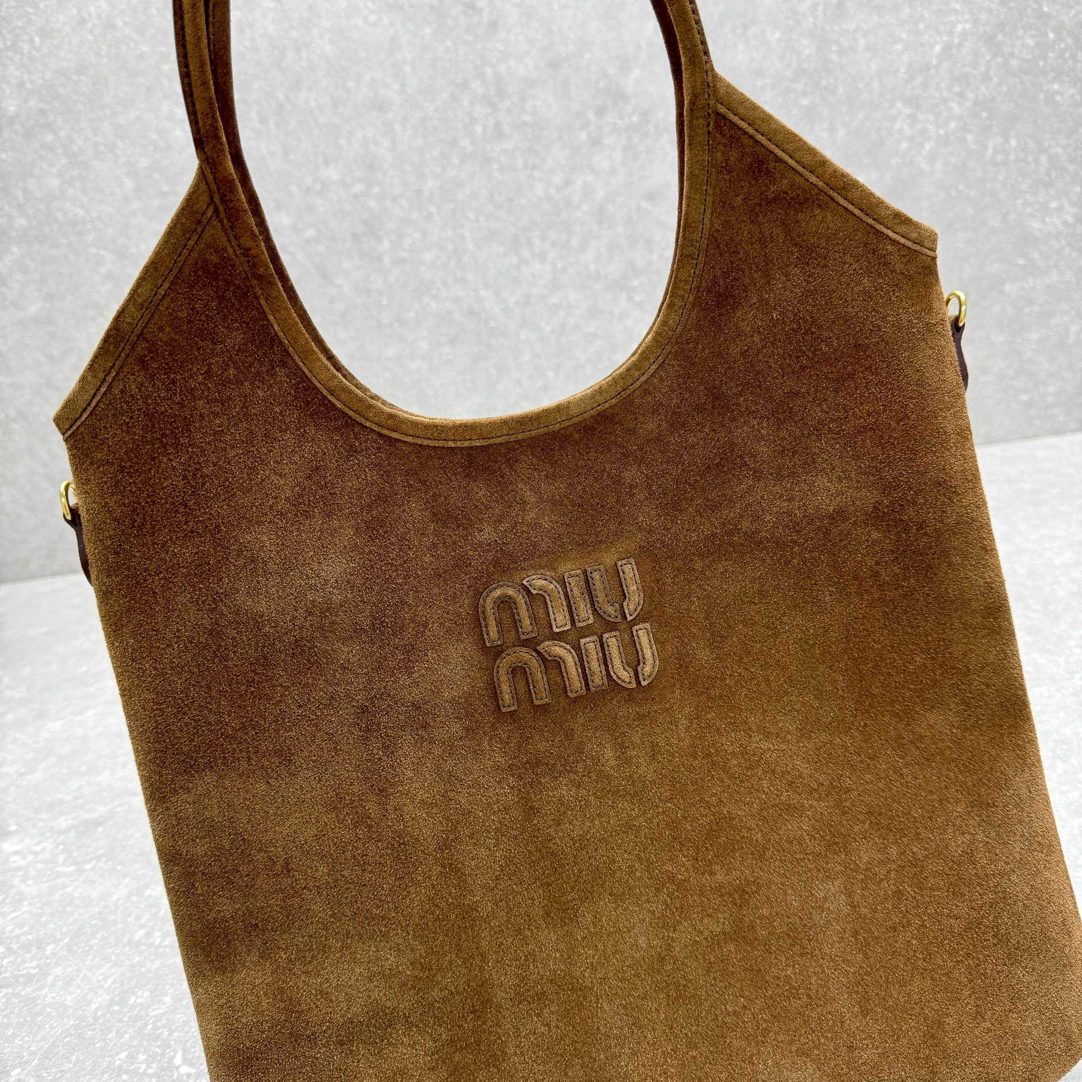 Miu Miu Shopping Bags GoAnywhere 69524
