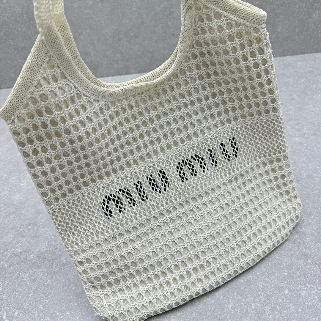 Miu Miu Shopping Bags Casual 69516