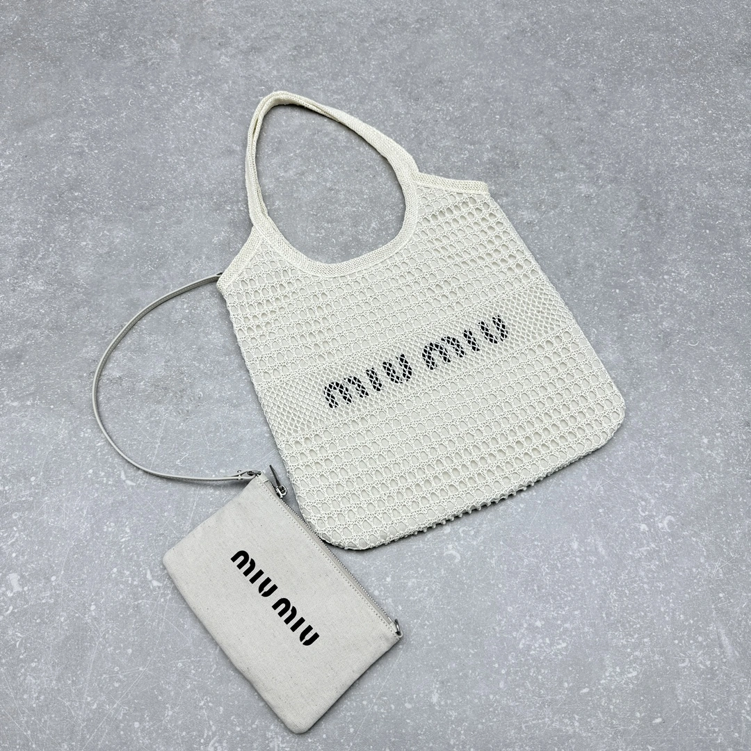 Miu Miu Shopping Bags Casual 69516