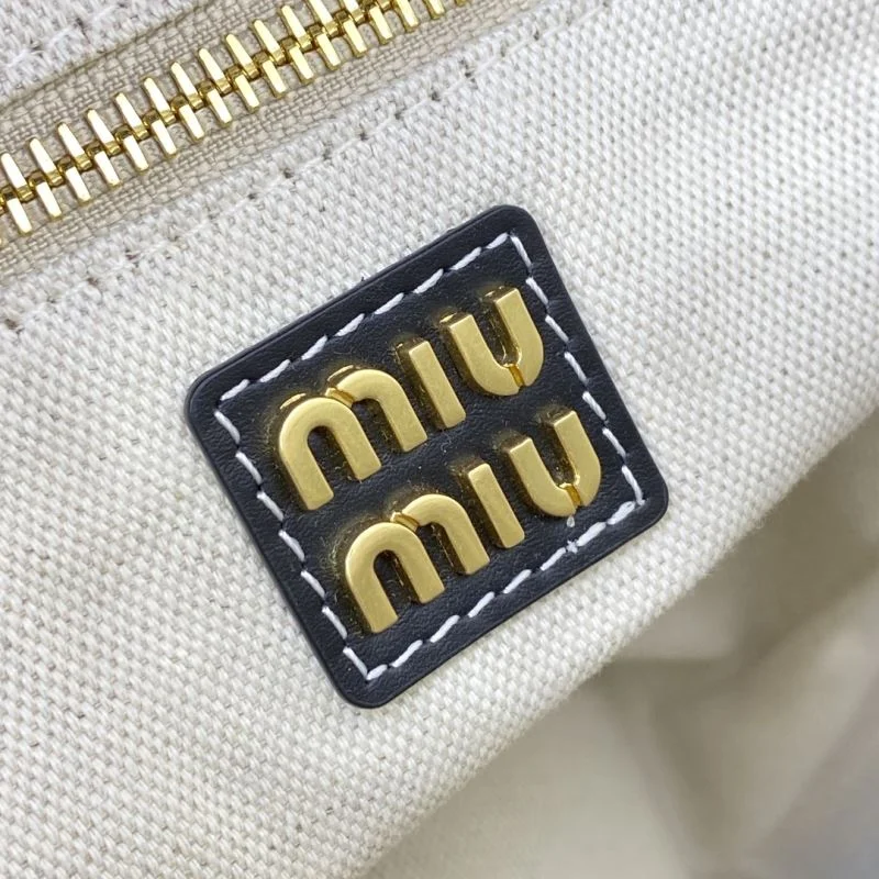 Miu Miu Shopping Bags FreshLook 43764